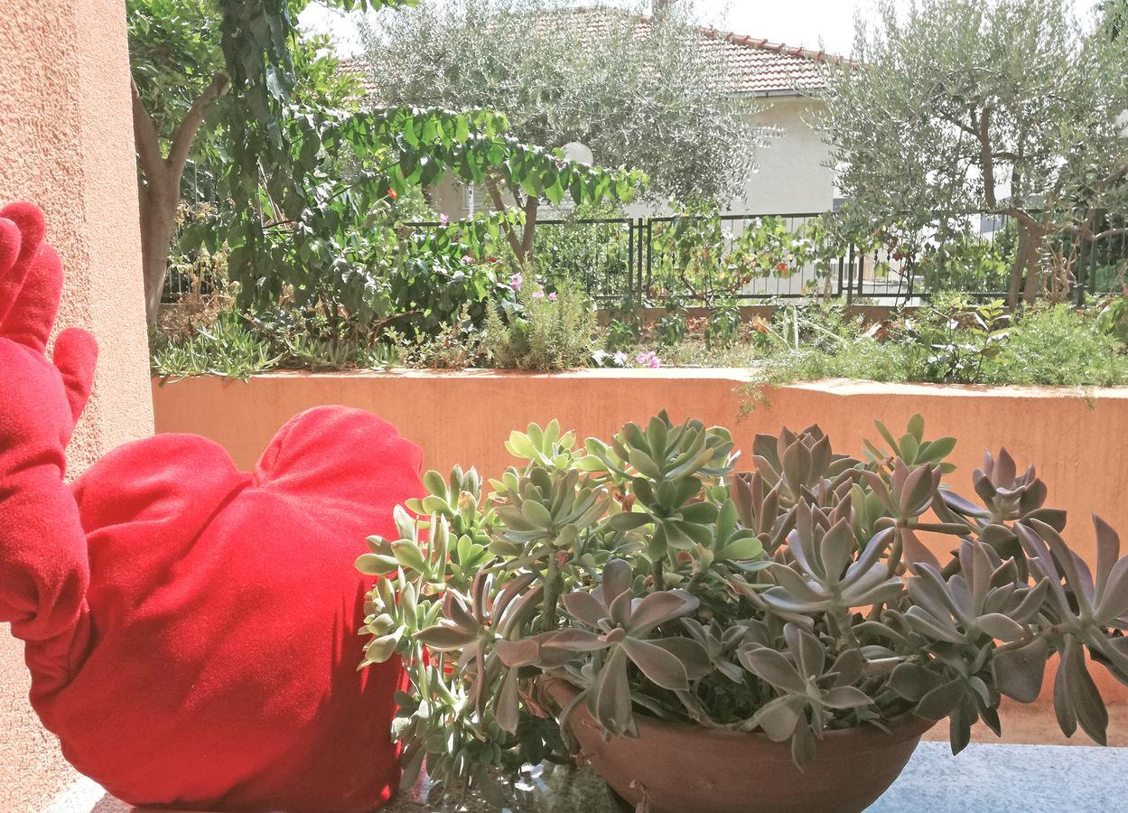 Poolside Paradise - A Hidden Gem In Split Eksteriør bilde